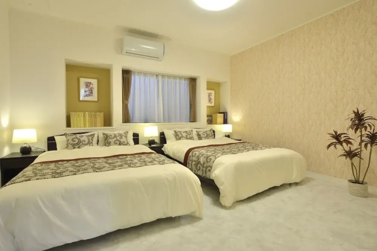 EX Kumoji Apartment