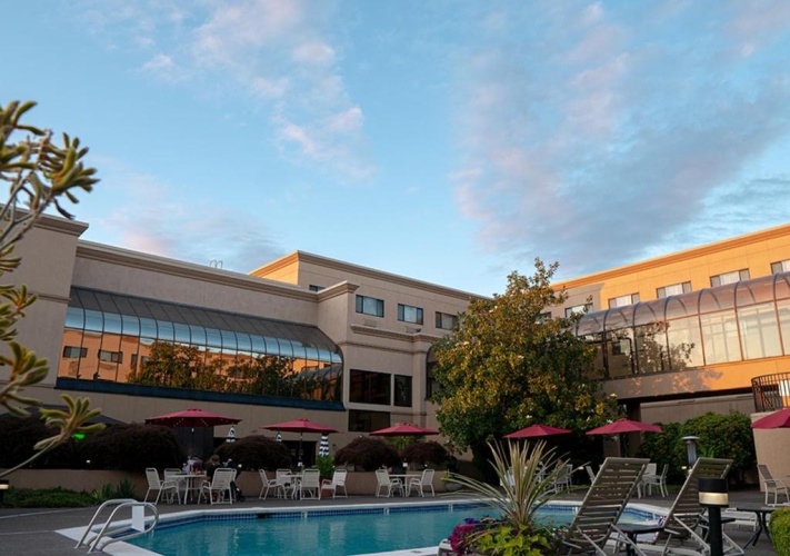 Monarch Hotel & Conference Center photo 17