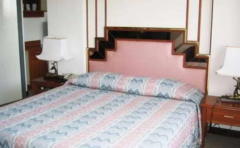 Pinnacle Wangmai Satun Hotel