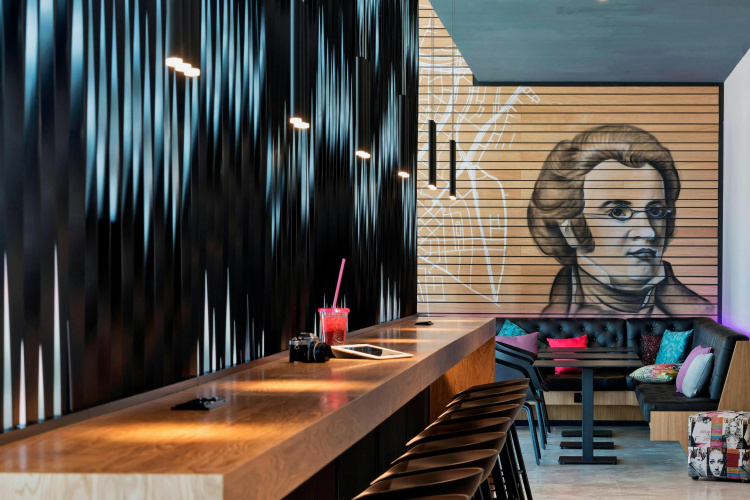 Moxy Vienna Airport photo 16