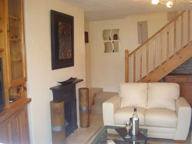 2 Bedrooms Standard Cottage
