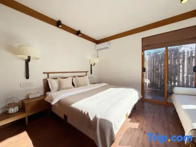 2 Bedrooms Single Villa
