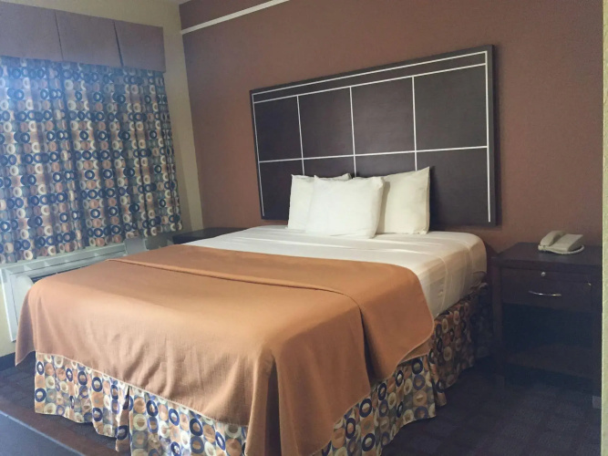 Highlands Suites
