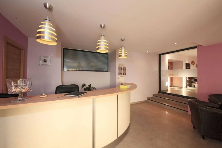Hôtel Logis Carasol
