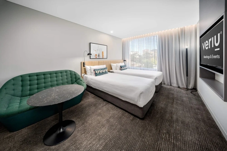 Veriu Twin Suite