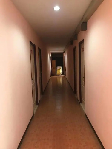 Watcharee Apartment