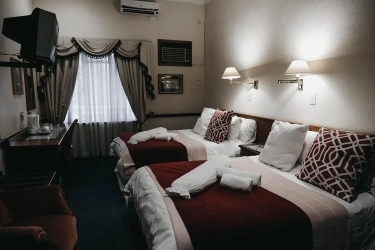 Standard Suite