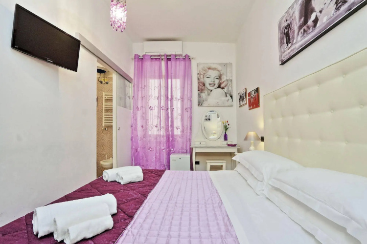 AppleMoon Rooms for Rent