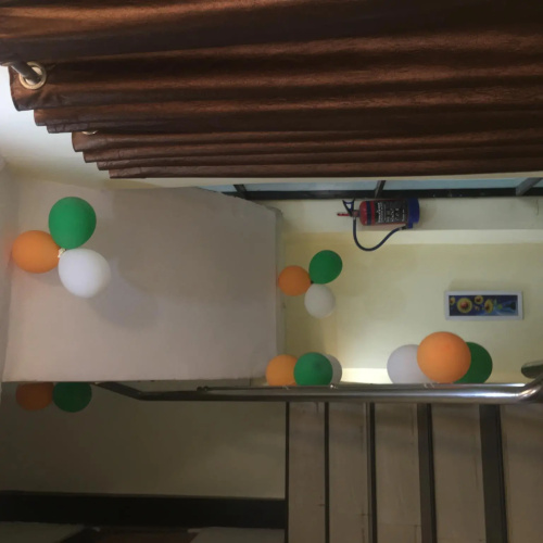 Hotel Divine Inn