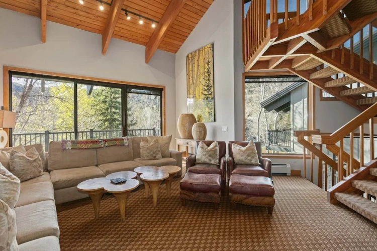 4 Bedrooms Standard room