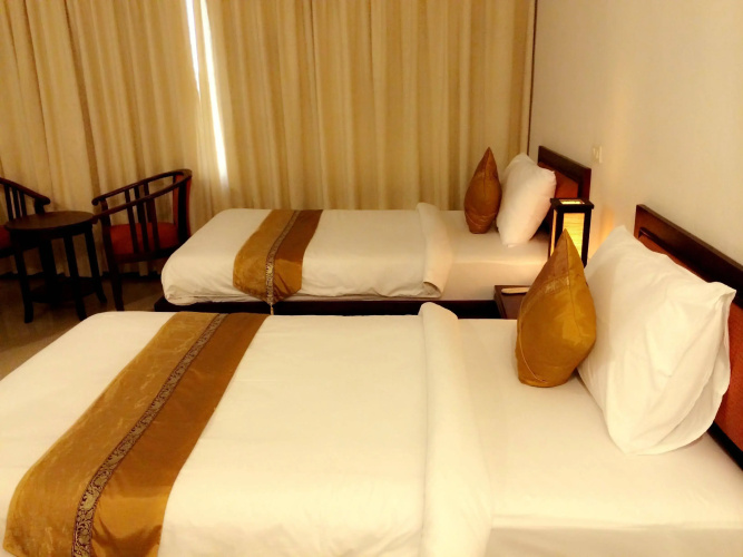 AV Hotel