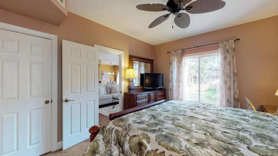 614 Barrington Park