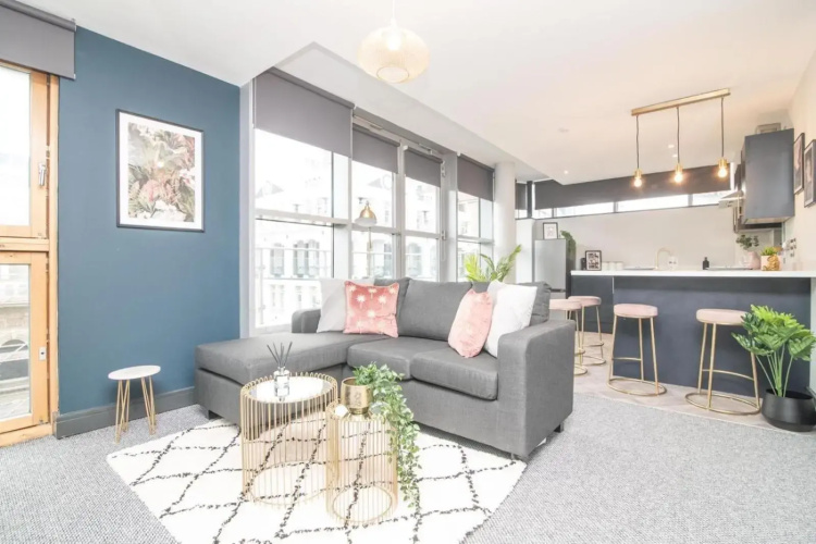 K Suites - Temple Street