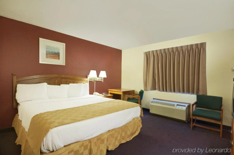 Super 8 Palmdale