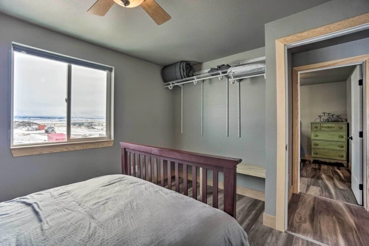 3 Bedrooms Apartment