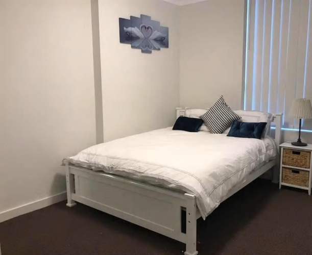 Shine Apartment