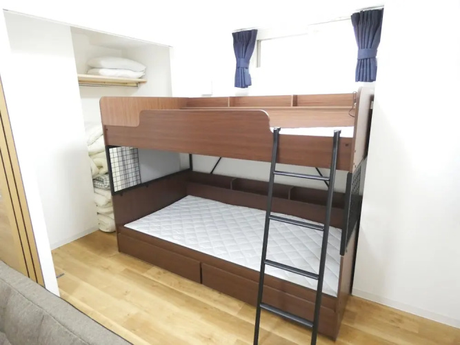Alpha Square Minami 6 Jo 401