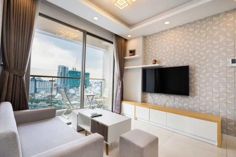 Family Apartment with balcony and with city view