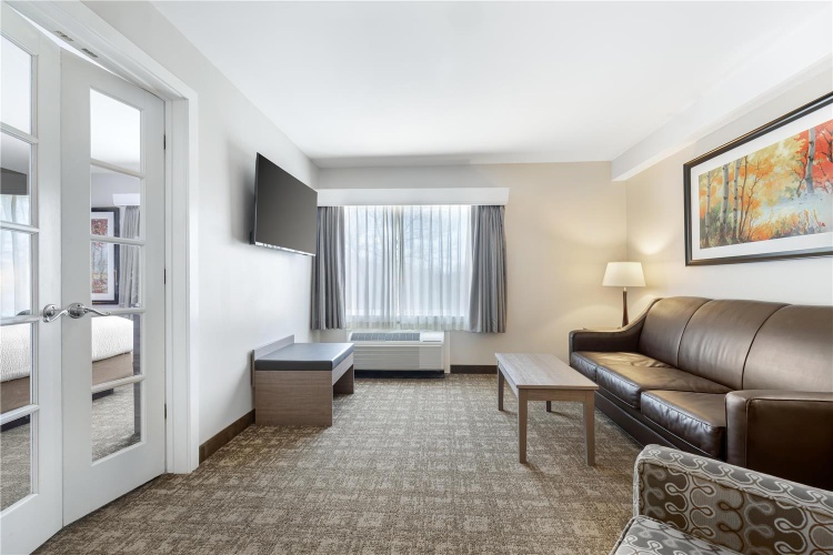 Best Western Plus Windjammer Inn & Conference Center photo 18