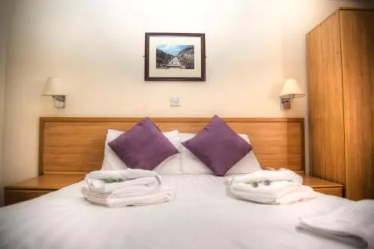 George IV Hotel