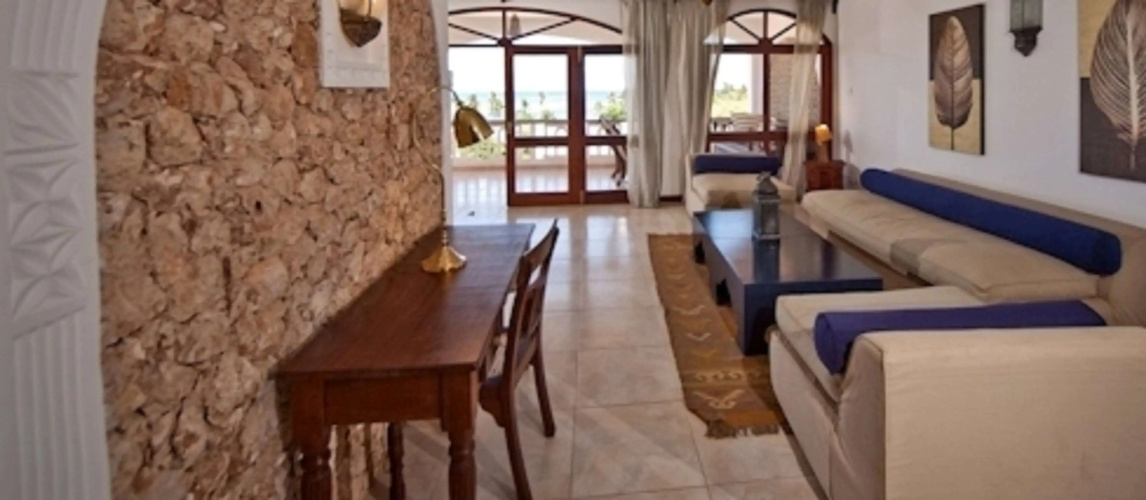 Lantana Galu Beach