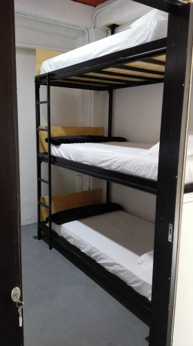 Real Hostel