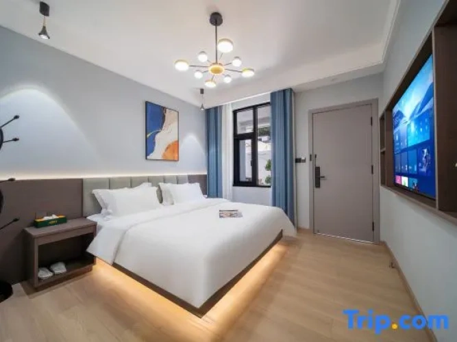 Deluxe Twin Suite
