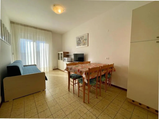Apartment for Five With Balcony