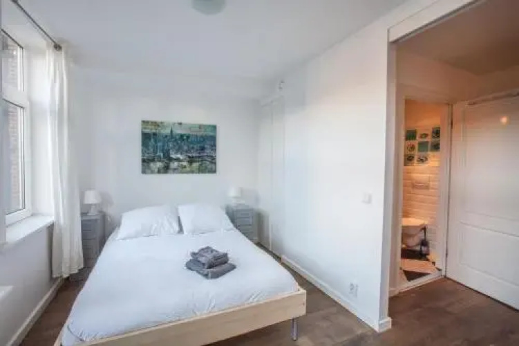 Laurier | Artfulstay