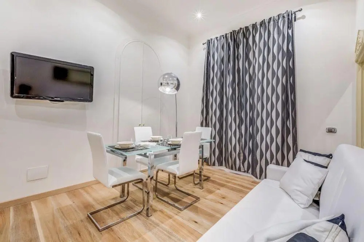 Spagna Luxury Suite