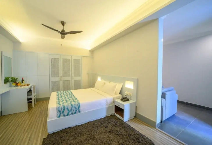 Suite with balcony