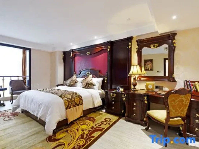 1 Bedroom Deluxe Double Suite