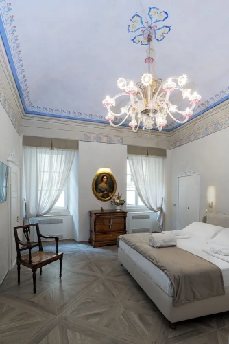 Luxury Double Suite with city view