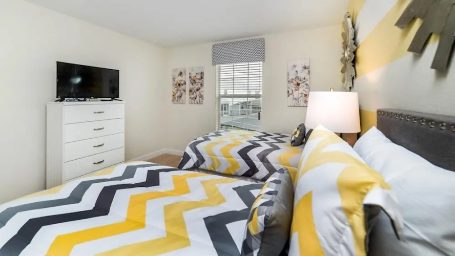 9045 Dogleg Drive