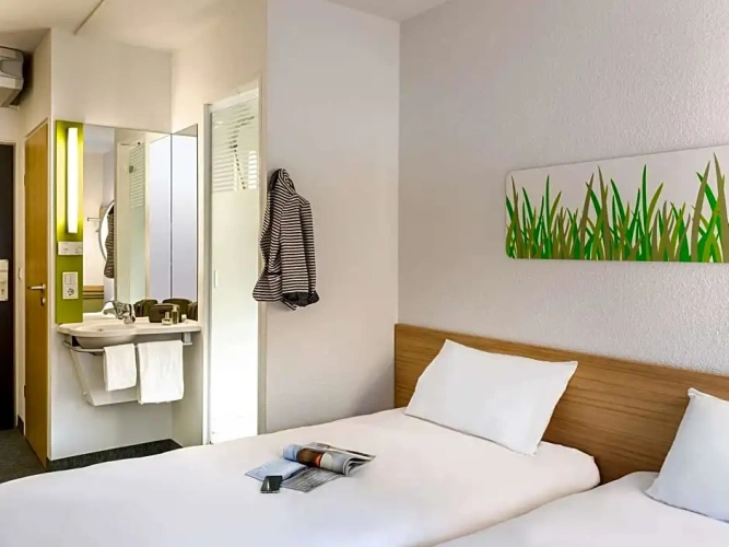 Standard Single room