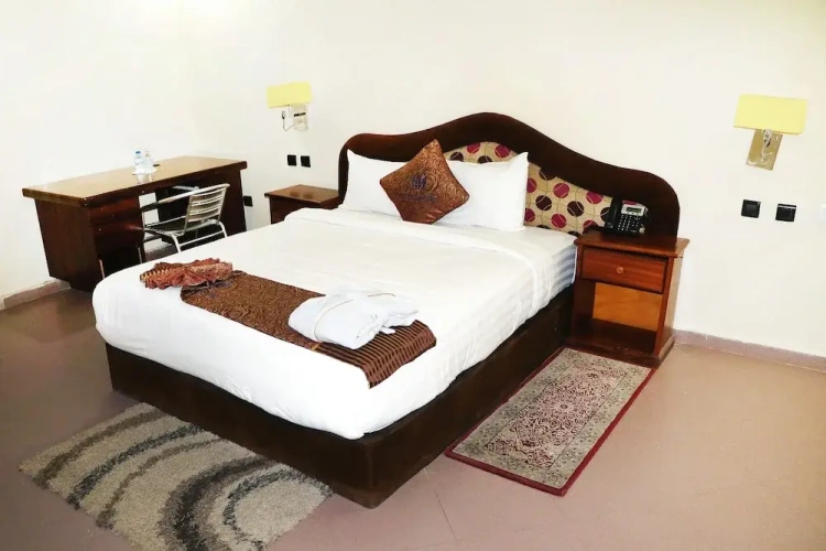 Comfort room