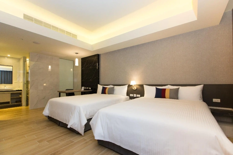 Classic Quadruple room