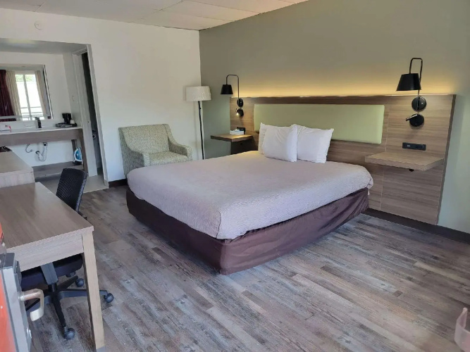 Econo Lodge Perry