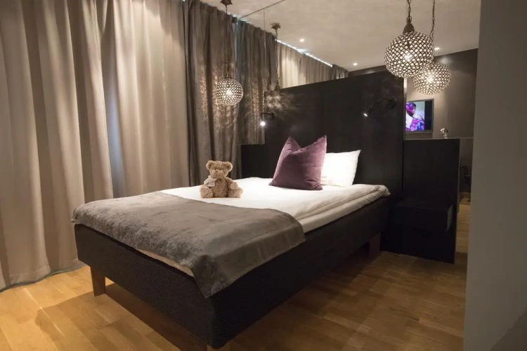 Standard Double room with view