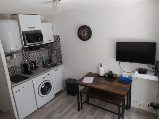 1 Bedroom Apartment