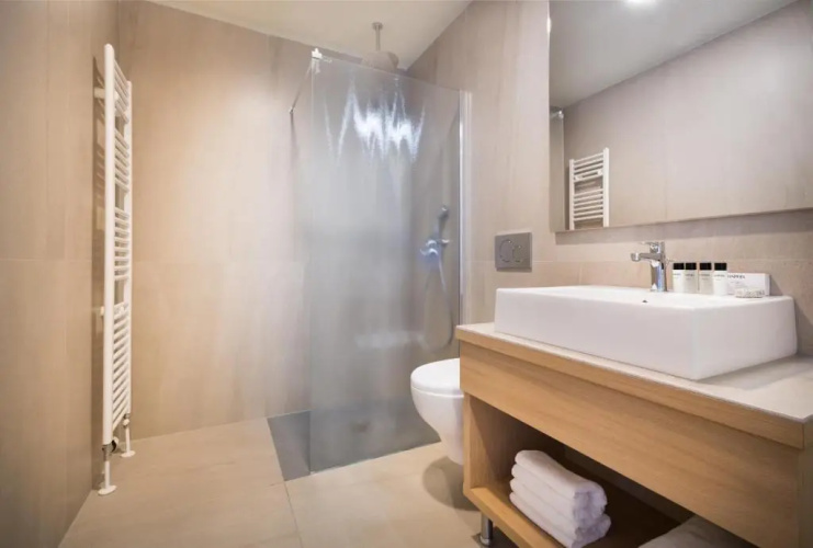 Hotel Vinotel Gospoja