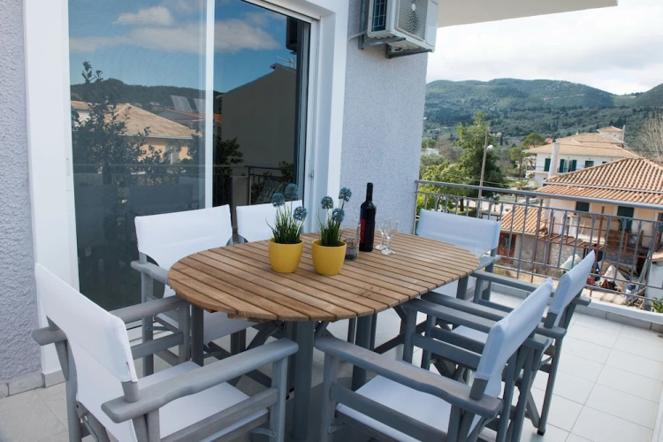 2BR Flat in Lefkada in Kariotes
