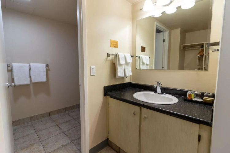 BCMInns Fort McMurray