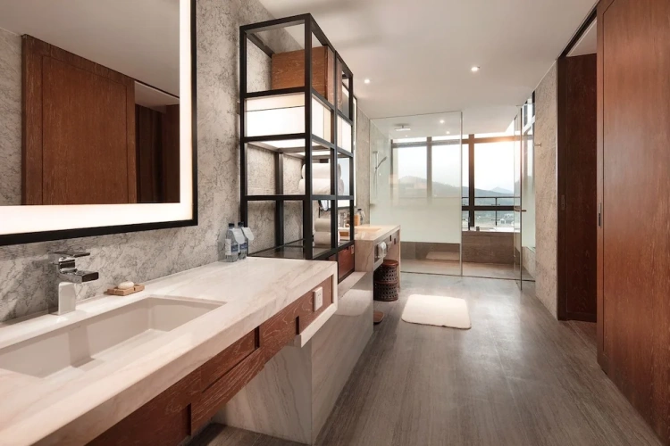 Standard Twin room with sea view