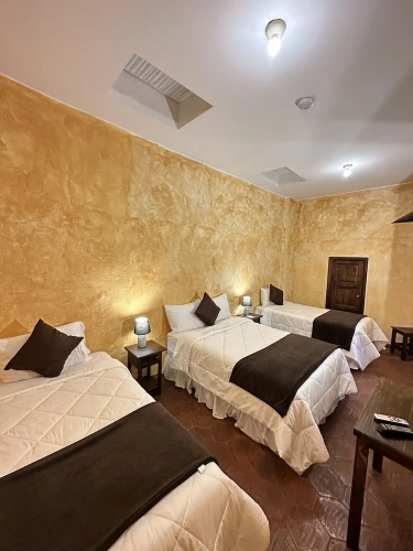 Standard Triple room