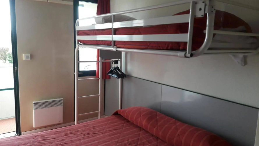FASTHOTEL Reims Est - Taissy