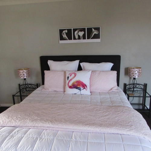 15 On Dillon Bed & Breakfast