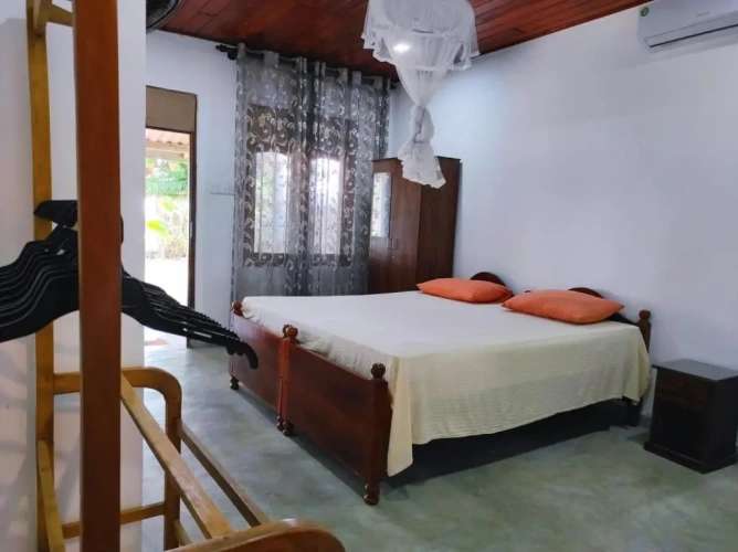 Standard Triple room with sea view