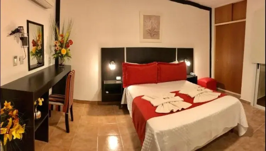 Hosteria Aguaribay