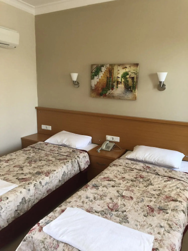 Hotel Leytur